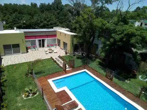 Casa en Venta en Pueblo Esther, Rosario