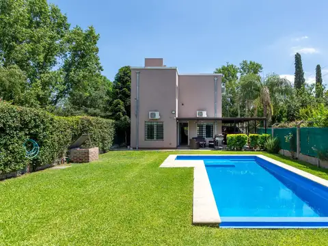 Casa en Venta en Pueblo Esther, Rosario