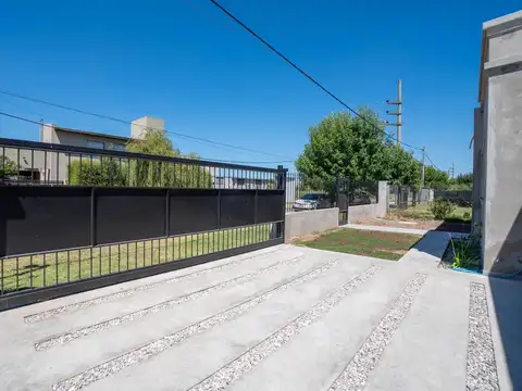 Casa en Venta en Roldan, San Lorenzo