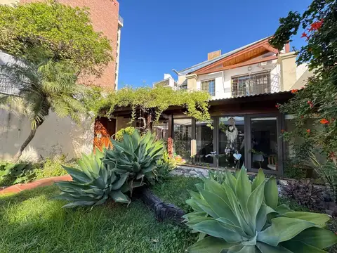 Casa en Venta en Nuestra Señora De Lourdes, Rosario