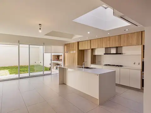 Casa en Venta en Martin, Rosario