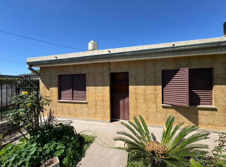Casa · 220m² · 3 Dormitorios