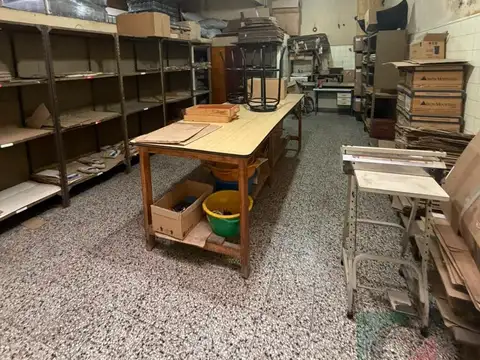 Galpón en Alquiler en Remedios de Escalada, Partido de Lanús