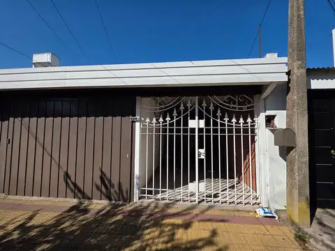 Departamento en Venta en Los Hornos, La Plata
