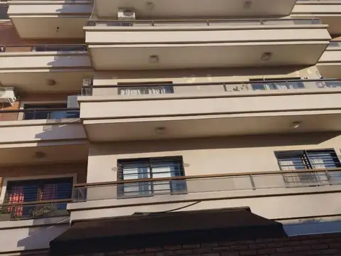 Departamento en Venta en Moron Sur, Moron