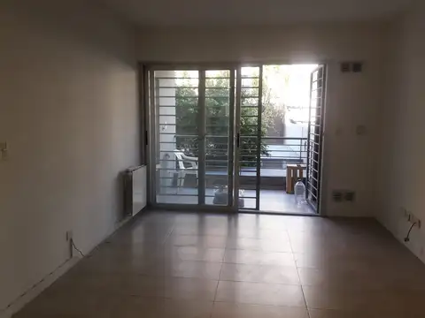 Departamento en Venta en Castelar Norte, Castelar