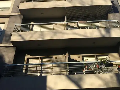 Departamento en Venta en Moron Sur, Moron