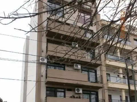 Departamento en Venta en La Loma, La Plata