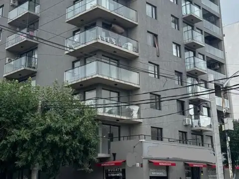 Departamento en Venta en Moron Sur, Moron