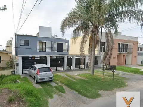 Departamento en Venta en Los Hornos, La Plata