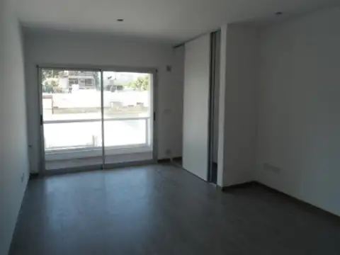 Departamento en Venta en Parque Castelli, La Plata
