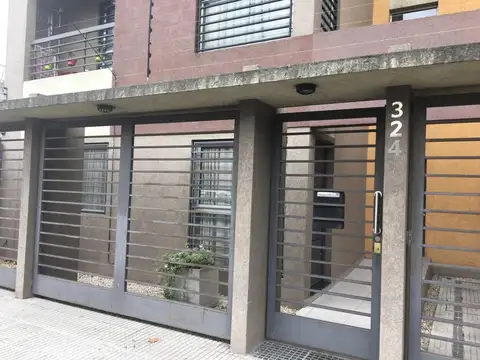 Departamento en Venta en Moron Sur, Moron