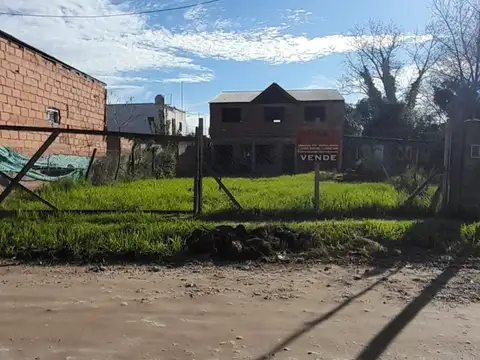 Departamento en Venta en Mariano Acosta, Partido de Merlo