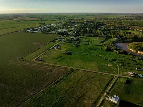 Terreno en Venta en Oliveros, Iriondo