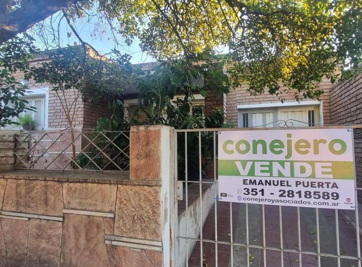 Casa · 154m² · 3 Ambientes · 1 Cochera
