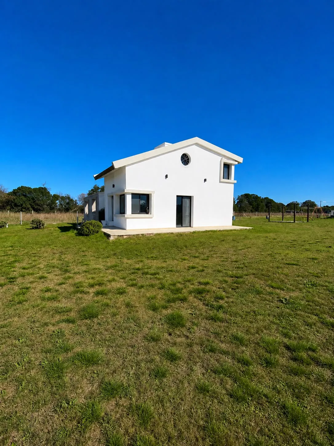 VENDO CASA EN VILLA ESQUIU