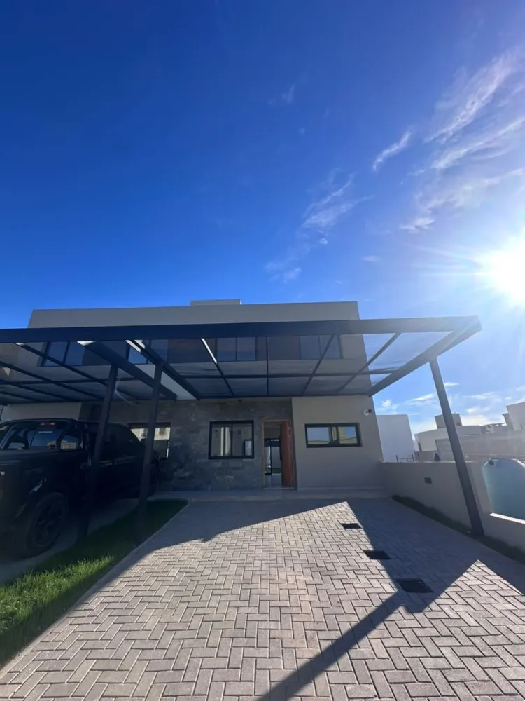 SE ALQUILA DUPLEX EN DOCTA 2 DORMITORIOS