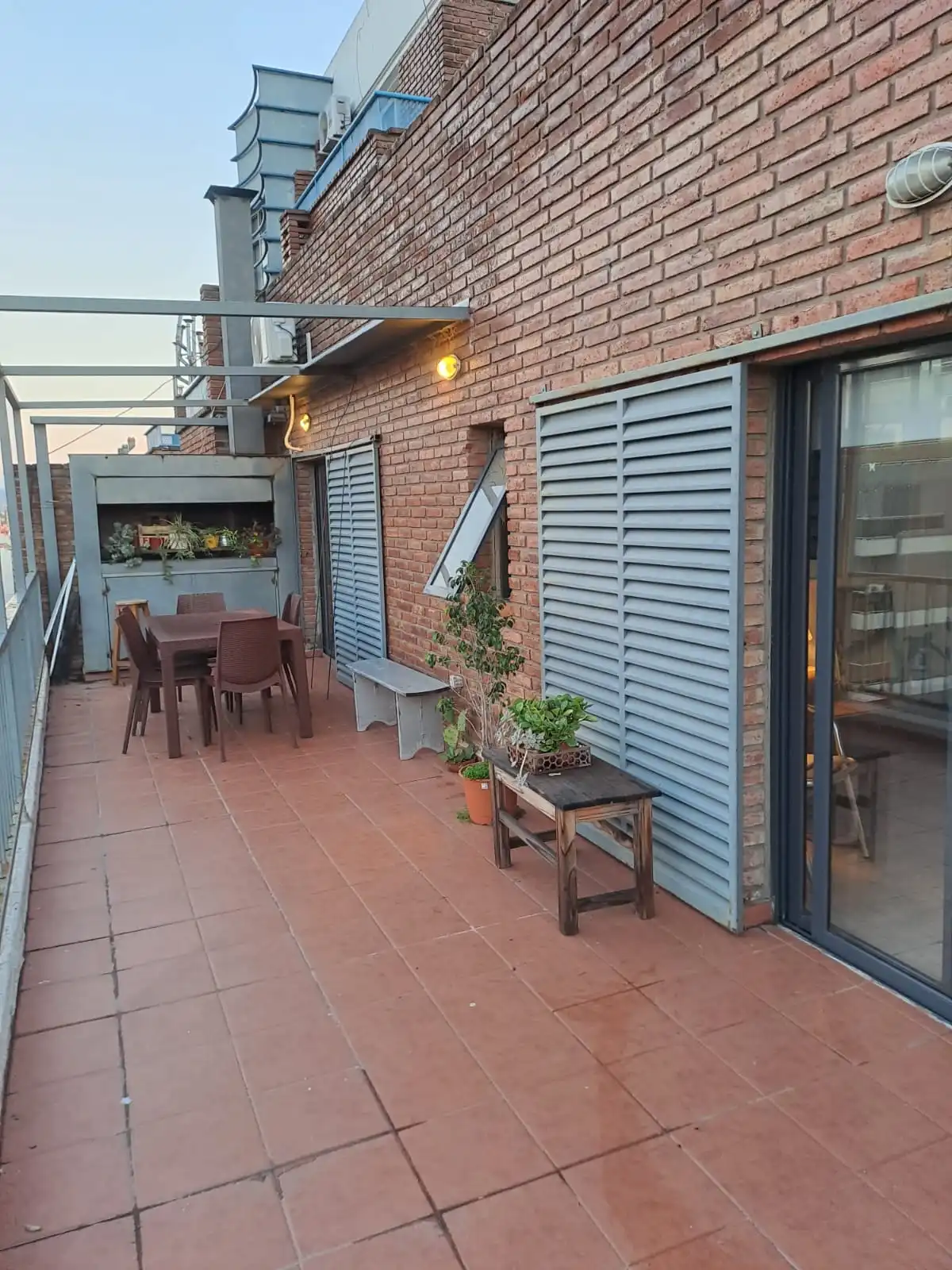 Excelente Depto con Terraza en Nva Cba !!!!