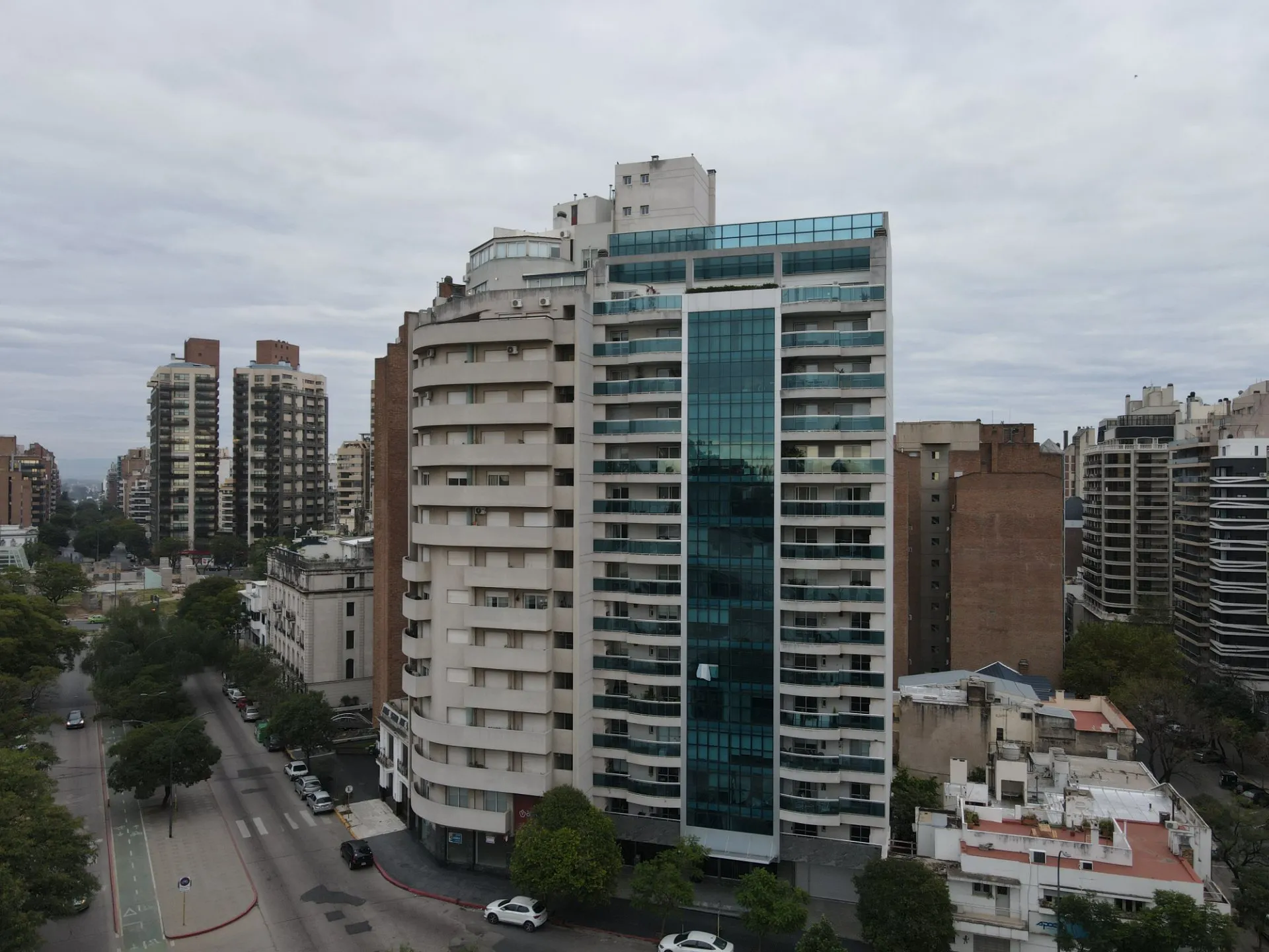 VENTA – Edificio de Categoría en Nueva Córdoba con Amenities y seguridad 24hs