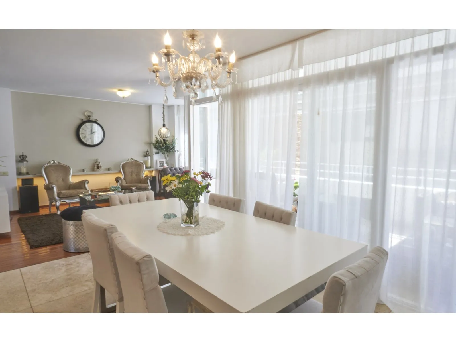 Alquiler Departamento Duplex 3 dormitorios con amenities.