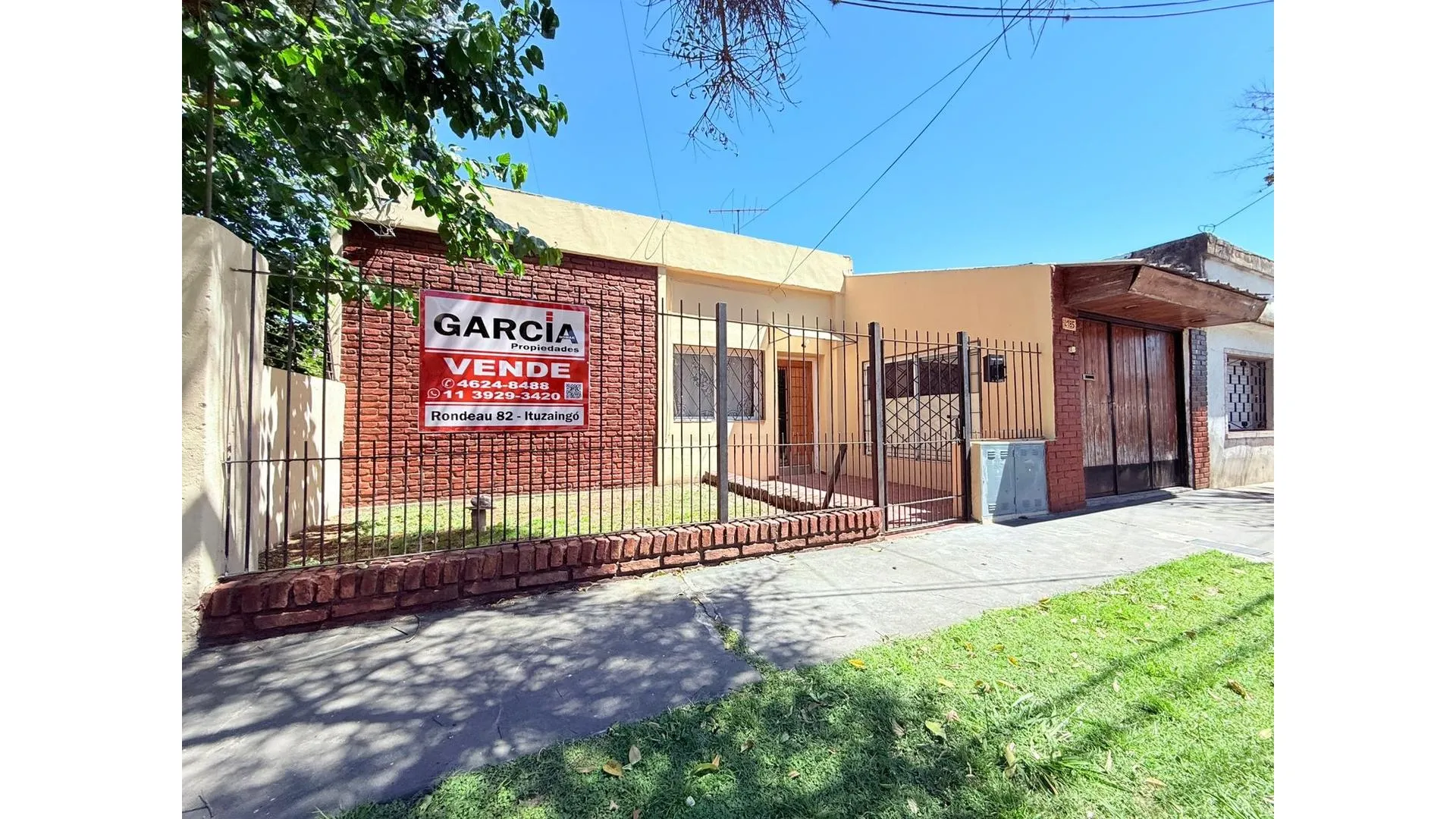 VENTA EN BLOCK - CASA AL FRENTE + CASA  INTERNA