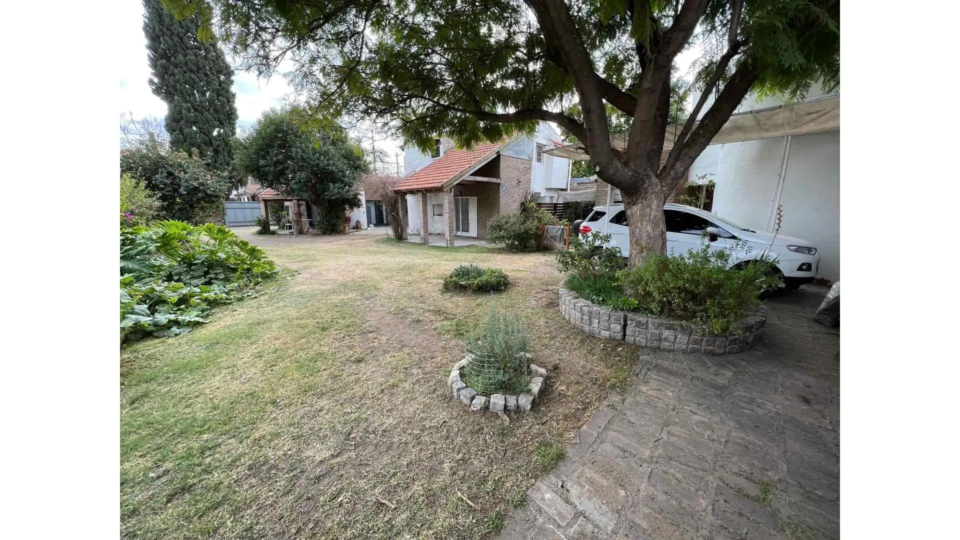 Duplex En Alquiler Complejo Tandil Con Quincho