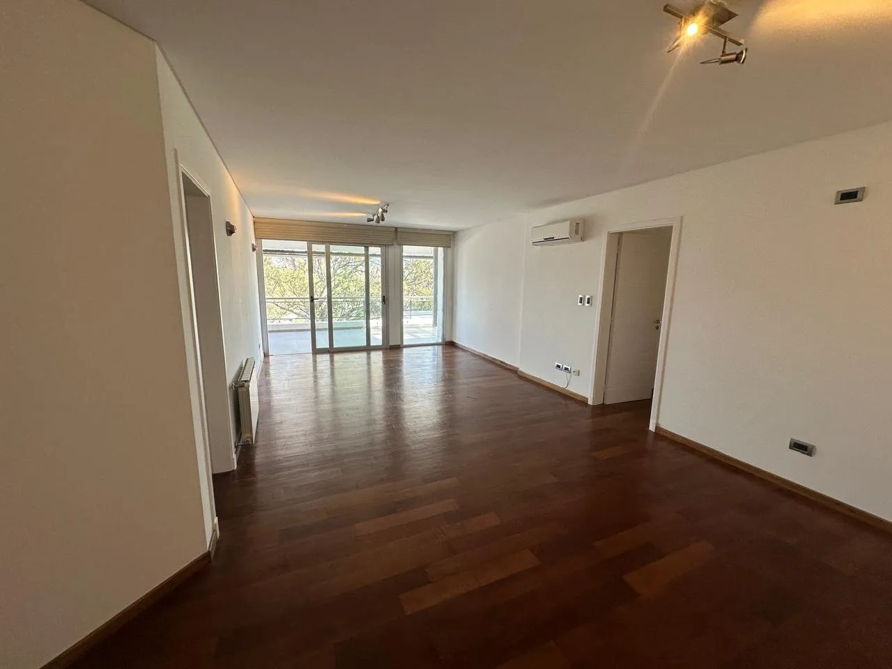 Departamento en Venta - Casonas del Golf