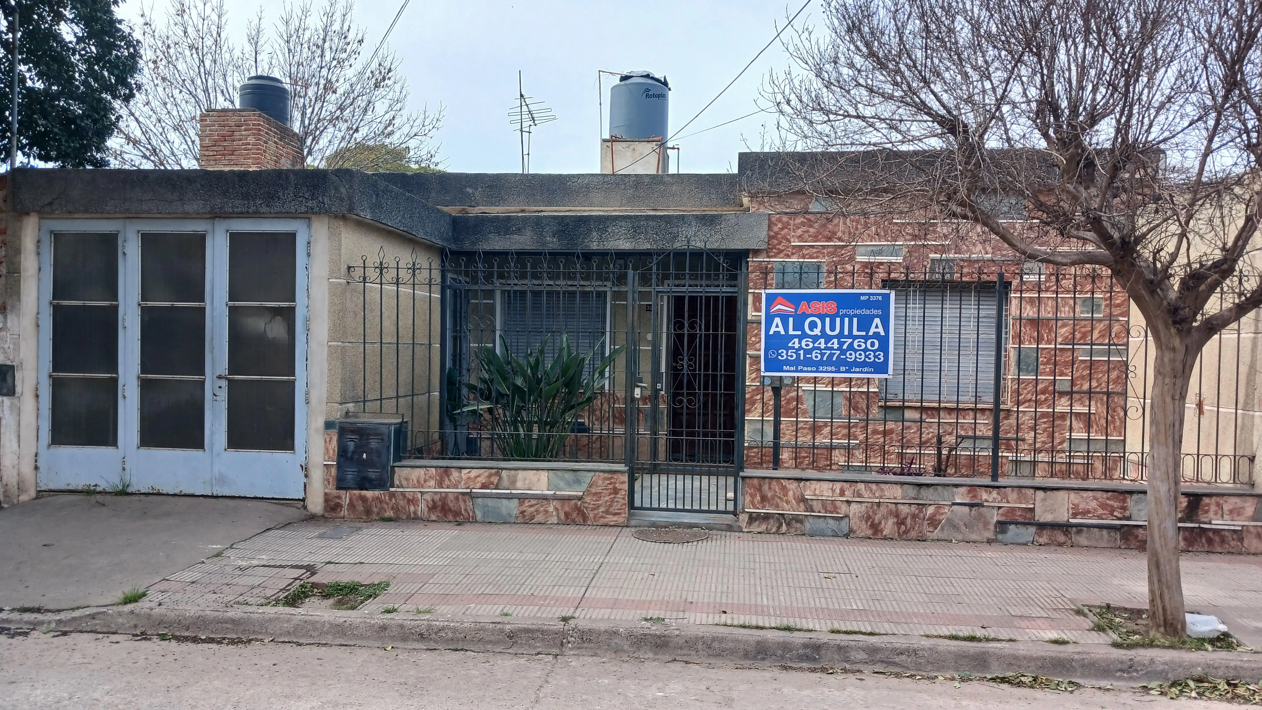 B San Fernando, Casa 2 dormitorios, 2 baños, patio, con cochera $980.000