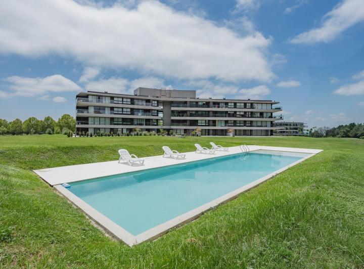 Departamento · 246m² · 6 Ambientes · 2 Cocheras