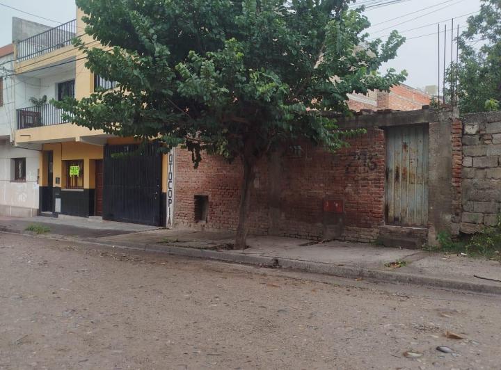 Terreno · 268m²