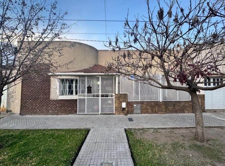 Casa · 144m² · 4 Ambientes