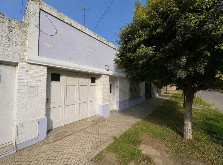 Casa · 129m² · 4 Ambientes · 1 Cochera