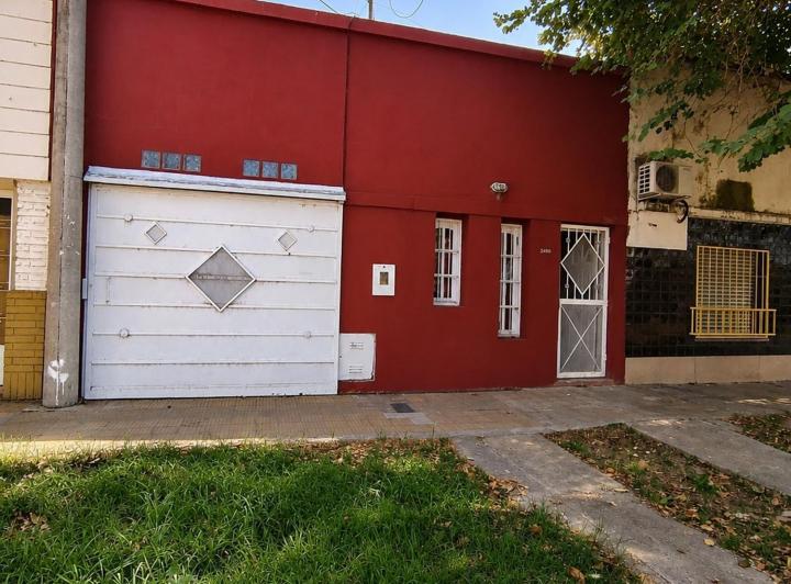 Casa · 126m² · 5 Ambientes · 1 Cochera