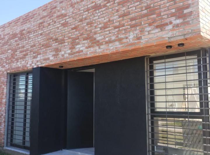 Casa · 98m² · 3 Ambientes · 1 Cochera