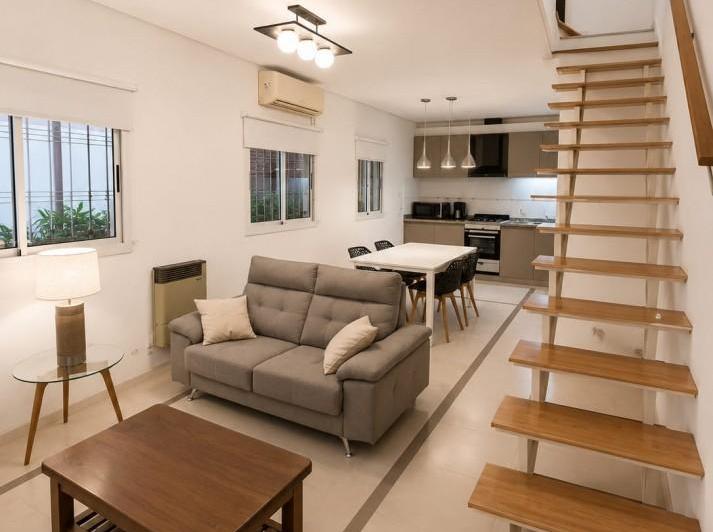 Casa · 93m² · 3 Ambientes · 2 Cocheras