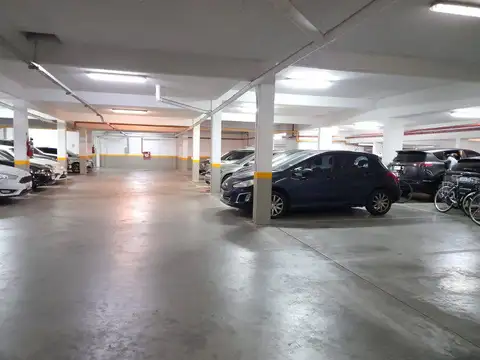 Cochera en Venta en Villa Urquiza, Capital Federal