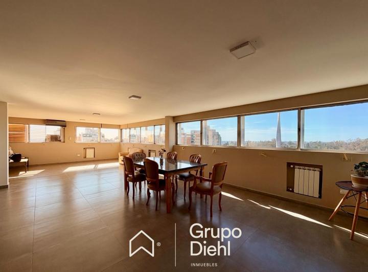 Departamento · 240m² · 6 Ambientes · 2 Cocheras
