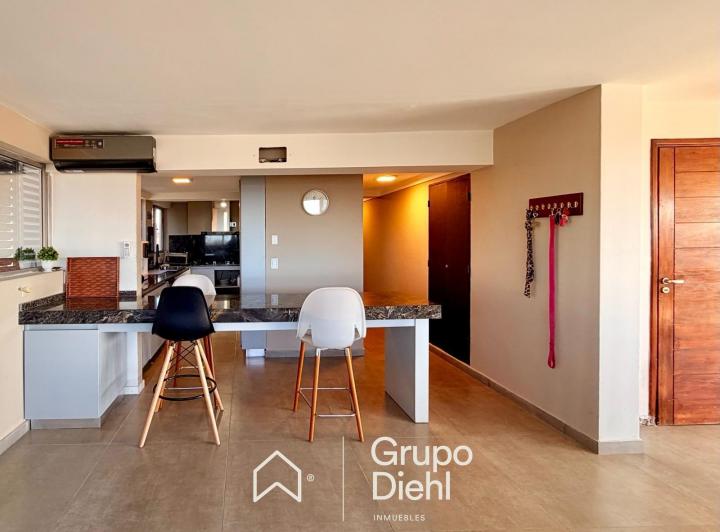 Departamento · 240m² · 6 Ambientes · 2 Cocheras