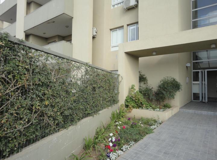 Departamento · 100m² · 4 Ambientes · 1 Cochera