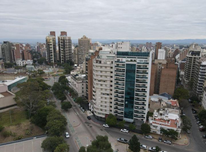 Departamento · 132m² · 5 Ambientes · 1 Cochera