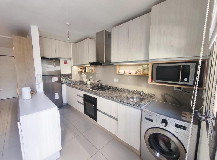 Departamento · 82m² · 4 Ambientes · 1 Cochera
