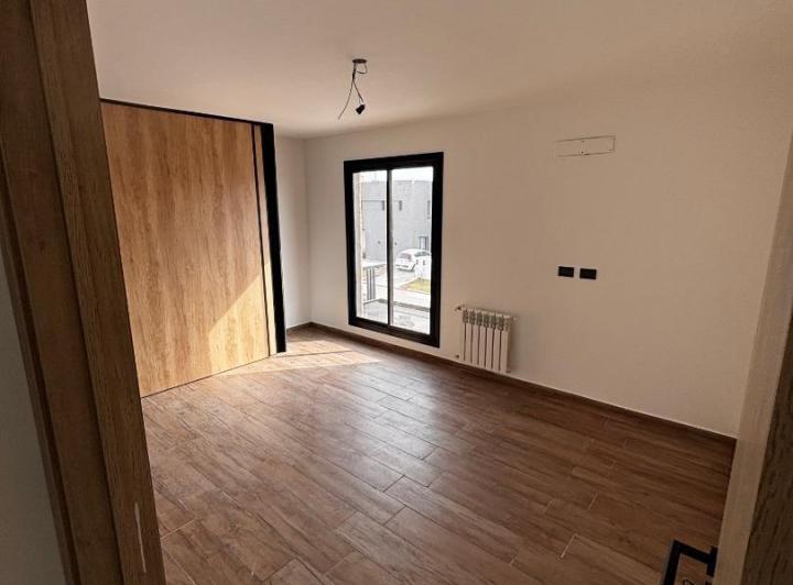 Casa · 90m² · 3 Ambientes · 1 Cochera
