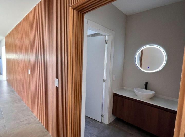 Casa · 166m² · 5 Ambientes · 2 Cocheras