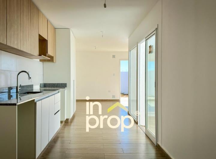 PH · 80m² · 4 Ambientes · 1 Cochera