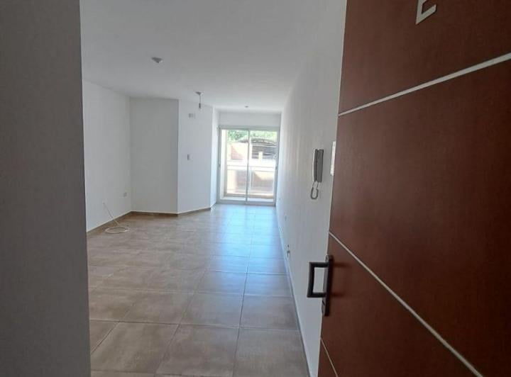Departamento · 40m² · 2 Ambientes · 1 Cochera