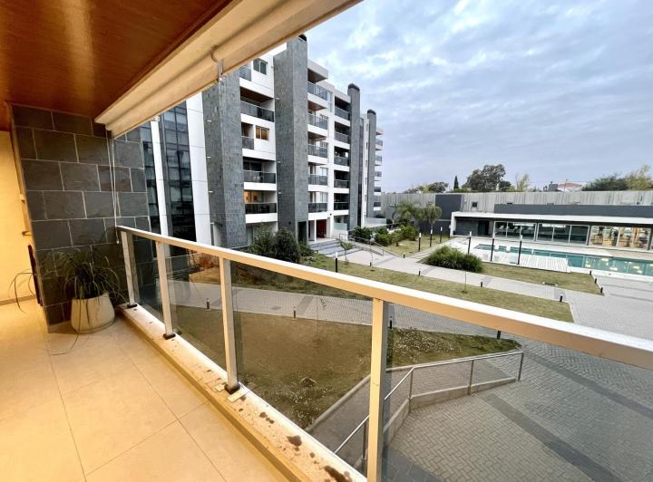 Departamento · 80m² · 2 Ambientes · 1 Cochera