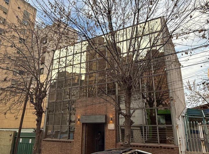 Local comercial · 300m²