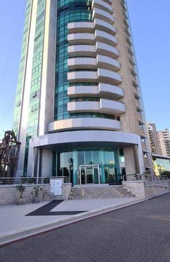 Departamento · 220m² · 5 Ambientes