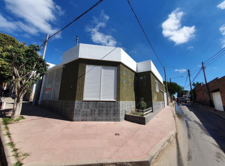 Casa · 120m² · 3 Ambientes · 1 Cochera