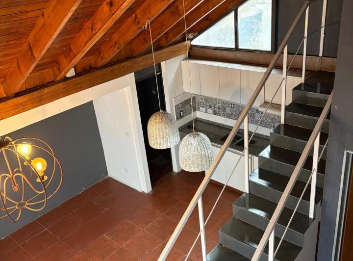 Casa · 80m² · 4 Ambientes · 1 Cochera